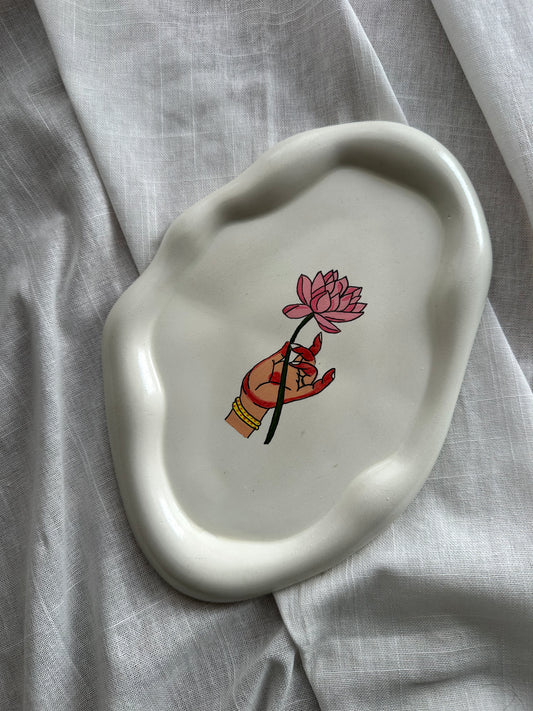 Aravindam Cloud Tray