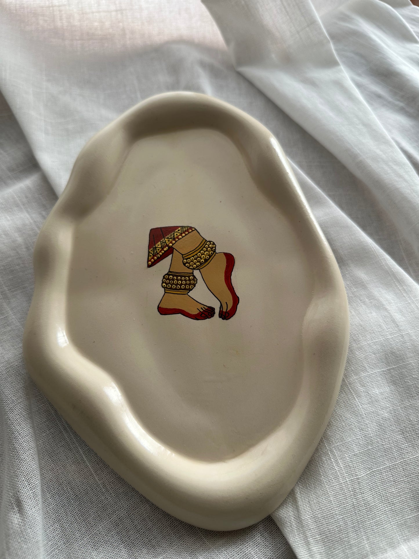 Natyam Cloud Tray